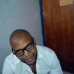 Meet your Posher, Lazaro